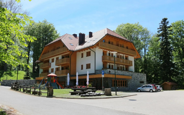 Aparthotel Snjezna Kraljica