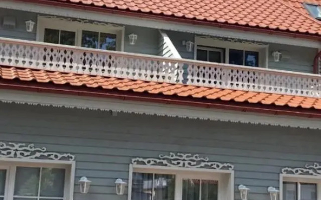 S.I. House