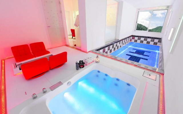 Semi Resort Noblesse