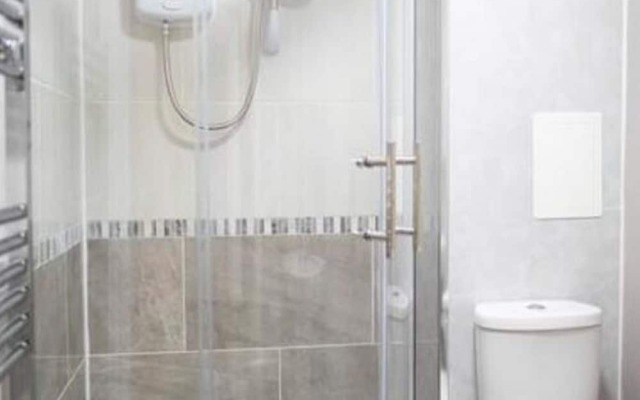 Vintage Holiday Home in Worcestershire With Jacuzzi