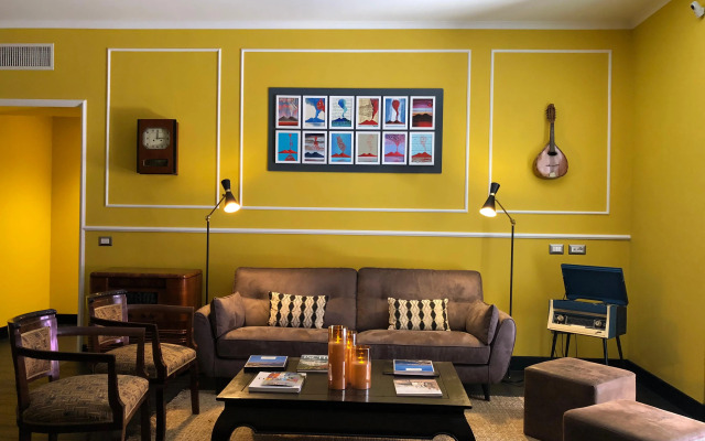 Caruso Place Boutique & Wellness Suites