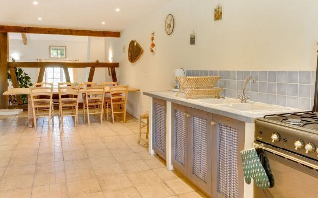 Secluded Holiday Home in Lacapelle-biron With Swimming Pool