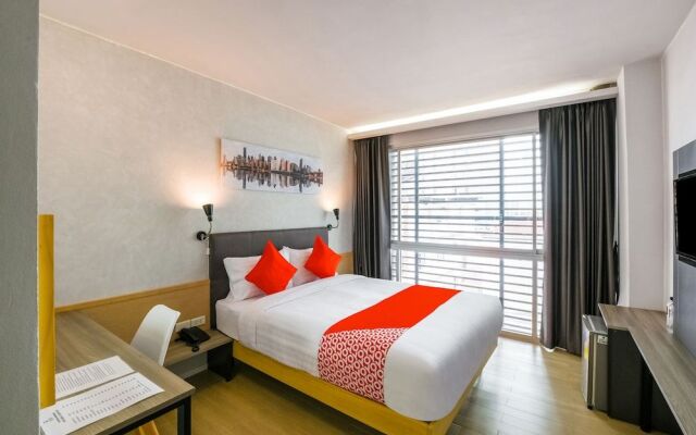 Kitzio House Hotel