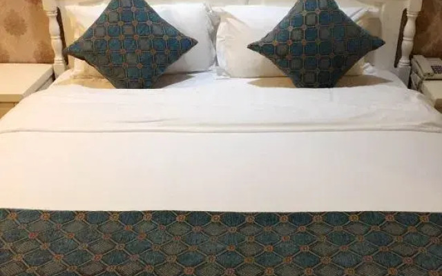 Ruixiang Business Hotel