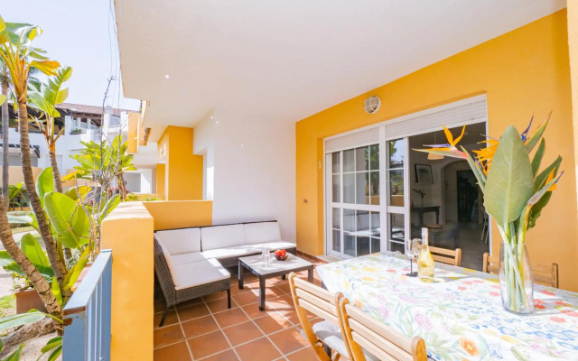 Cubo's Apartamento Arenas de Marbella B