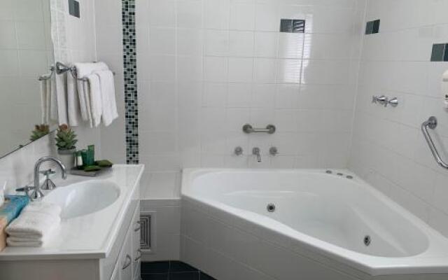 Pelicans Rest Shellharbour