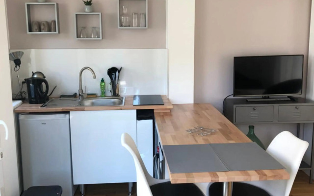 studio maisonnette avec jardin