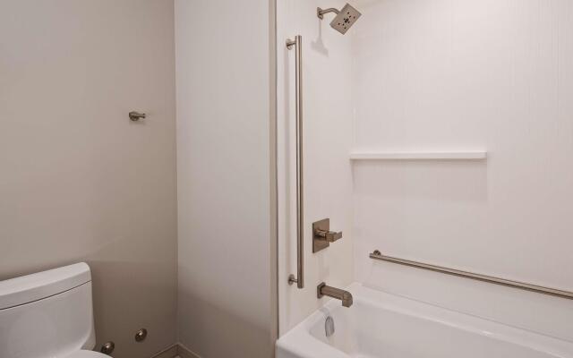 Best Western Premier Winnipeg East