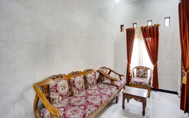 OYO Life 91893 Kost Jeje Syariah