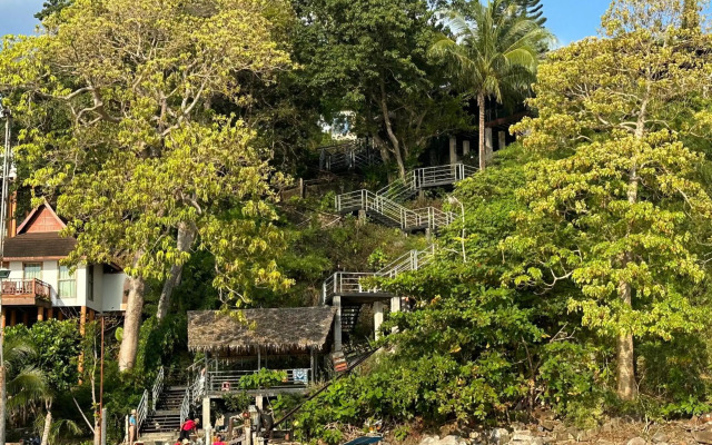 HIP Seaview Resort at Phi Phi