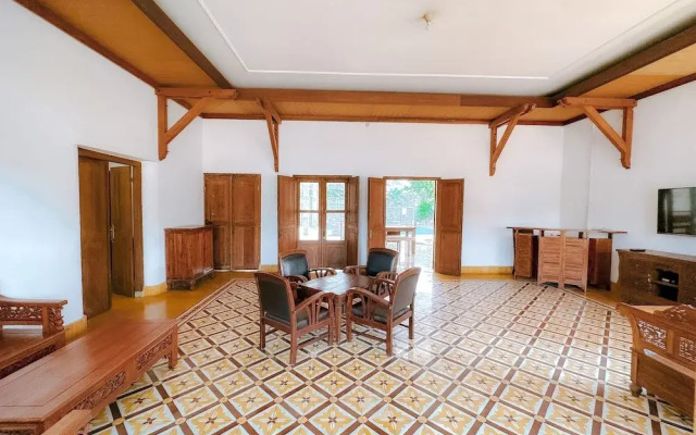 Maharani Villa Yogyakarta