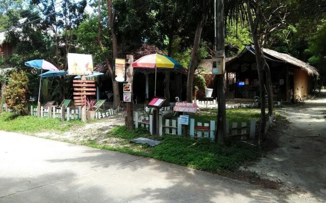 Kafair Hut - Adults Only