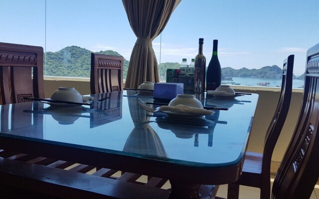 Thu Ha Hotel Catba