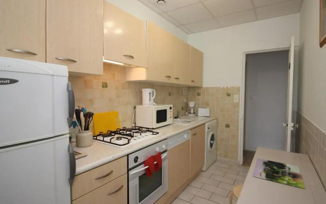 Appartement La Bourboule, 4 pièces, 6 personnes - FR-1-608-11