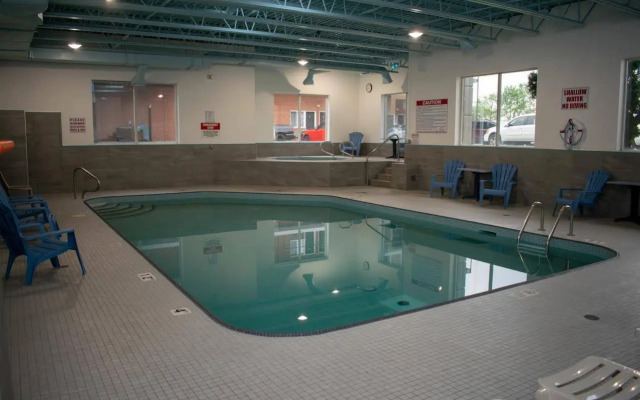 Vittoria Hotel and Suites