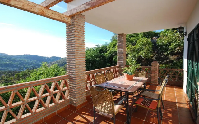 Modern Villa in Frigiliana With Private Swimming Pool