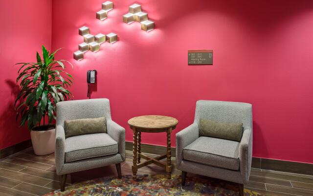 Hotel Indigo San Antonio Riverwalk by IHG