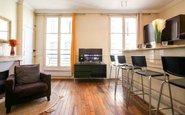 Appartement Tour Eiffel Sevres Babylone 2