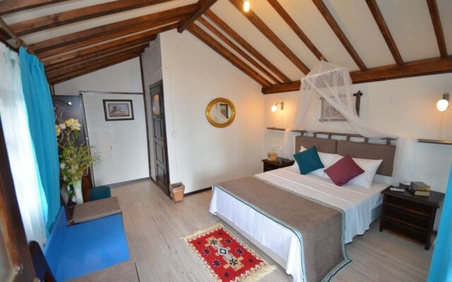 Blu Brezza Marine Hotel