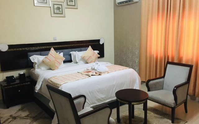 Lion Luxury Suites