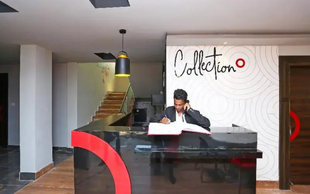 Hotel Bhinna Sakala by OYO Rooms