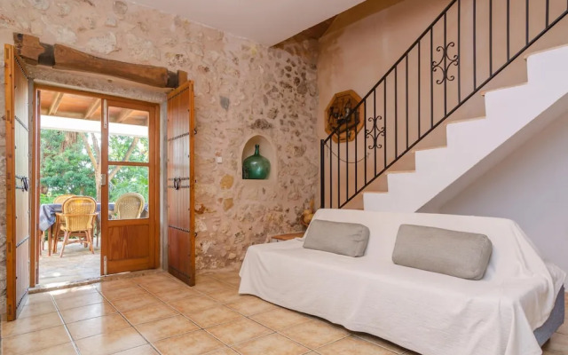 Cas Ciutada in Inca With 2 Bedrooms and 1 Bathrooms