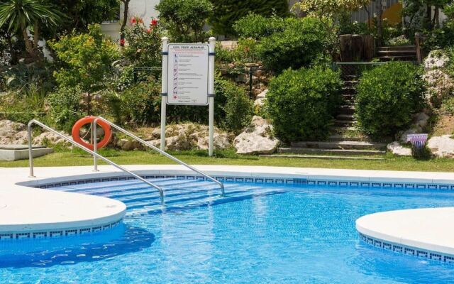 Apartmentos Albamar