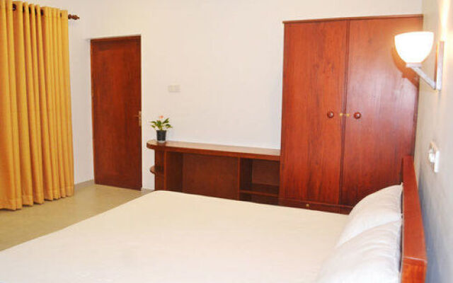 Thisara Villa