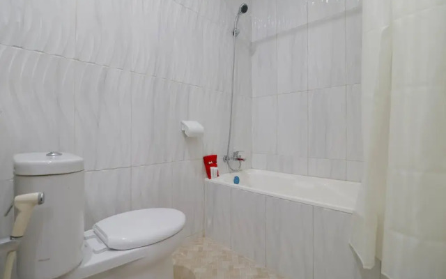 RedDoorz Syariah Plus near Dharmawangsa