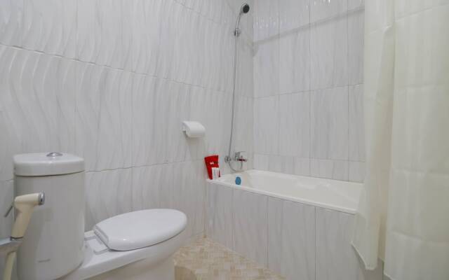 RedDoorz Plus near Dharmawangsa