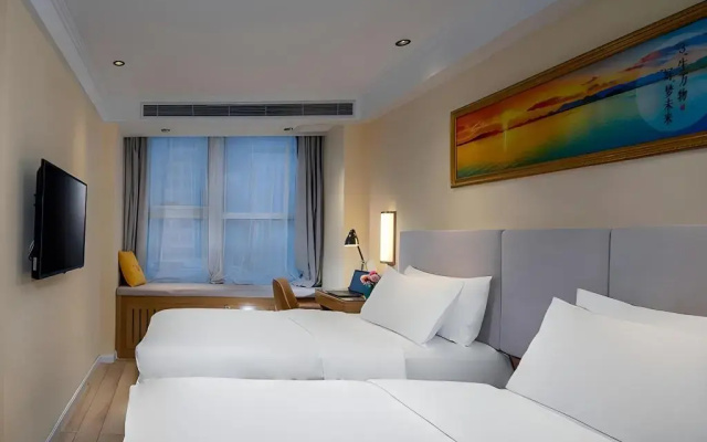Vienna 3 Best Hotel (inan Changqing University Town)