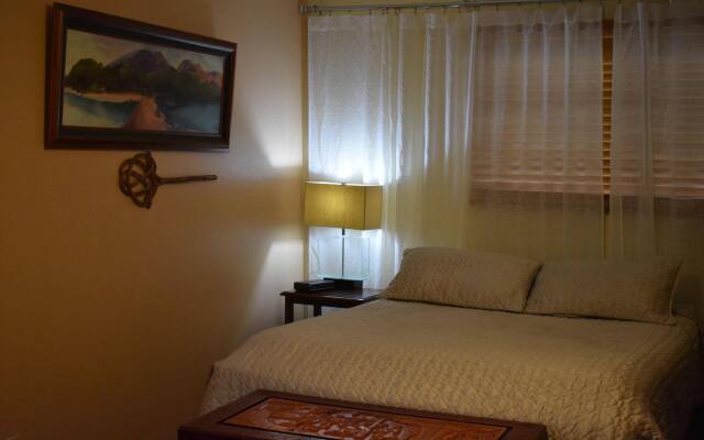 Nona Lani Cottages