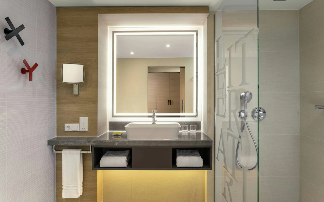Frankfurt Airport Marriott Hotel - Image 6