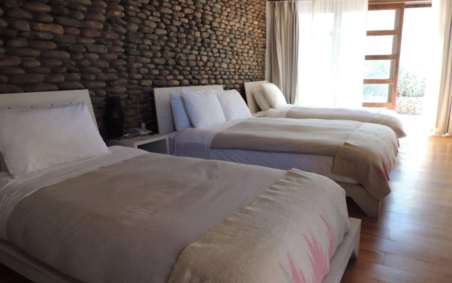 Terrantai Lodge Hotel