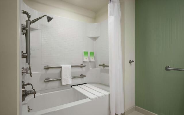 Home2 Suites by Hilton Philadelphia - Convention Center, PA