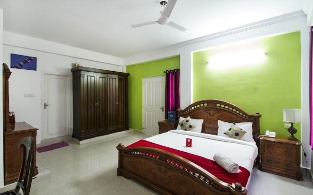OYO 8271 Elite Homes