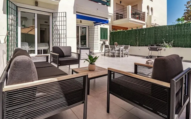 Lcr1- Lovely Ground Floor Apartment, Puerto Banus