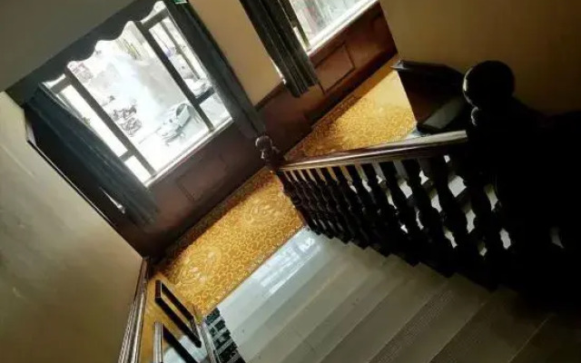 Guwan Hotel