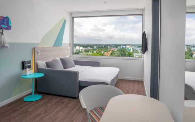 Tru by Hilton Hau Giang City Centre