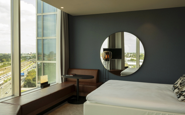 Van der Valk Hotel Amsterdam Zuidas - Image 4