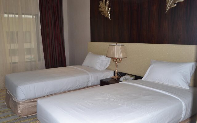 Sutan Raja Hotel And Convention Centre