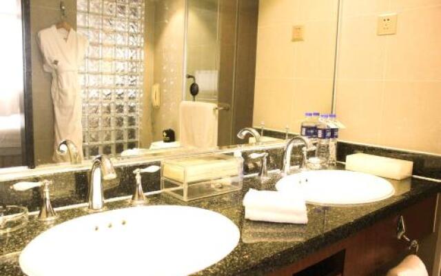 Jinling Danyang Hotel