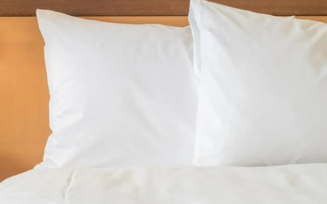 Holiday Inn Express Bakersfield Central