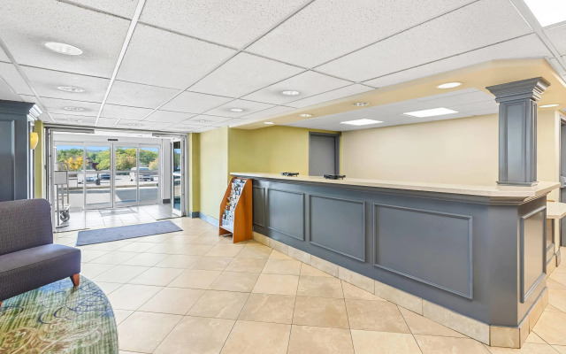 Clarion Inn Cranberry Township