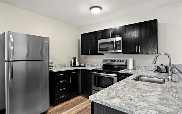 Best Western Sawtooth Inn & Suites