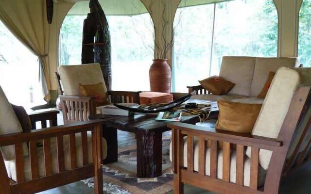 Mara Bush Camp