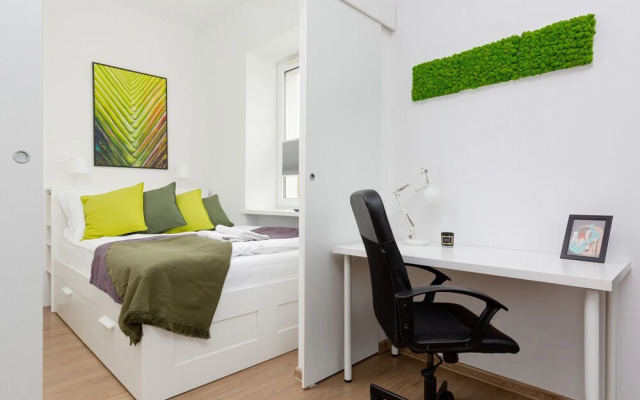 Elegant & Homely Apartment by Renters