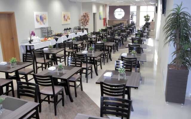 Onix Inn Hotel Cravinhos