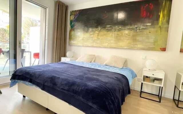 Lux Green Flat in Center-Parking&Terrace