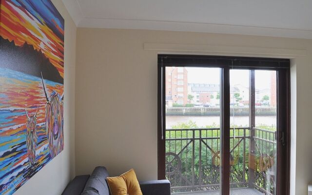 Harbour House - Donnini Apartments